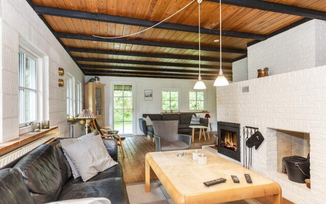 6 Person Holiday Home in Bindslev