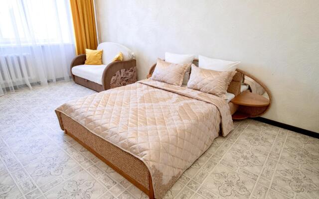 Apartment Four Seasons md. Mirny 6/3