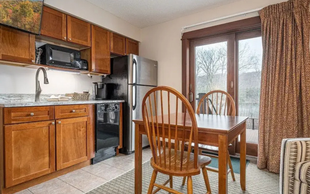 Suites at Silver Tree A123