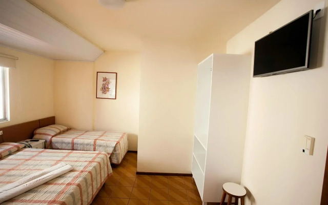 Tropicanas Hotel