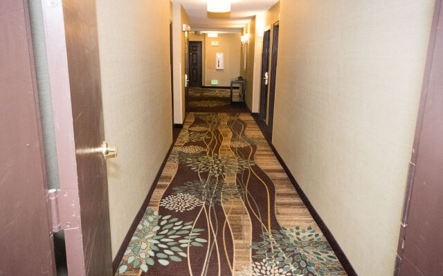 Staybridge Suites Denver Tech Center by IHG