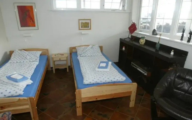 Kaldbakur Guesthouse