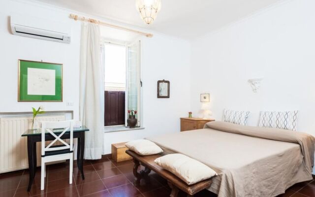 Otranto Apartment