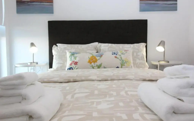Los Angeles 3BR&3BT Villa Suites with Free Parking