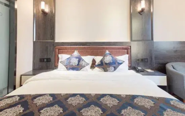 Ripple Hotel (Taiyuan South Station Airport)