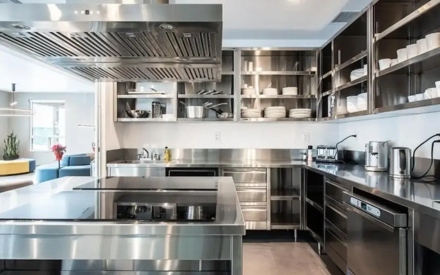 Mountain Shadow Hostel