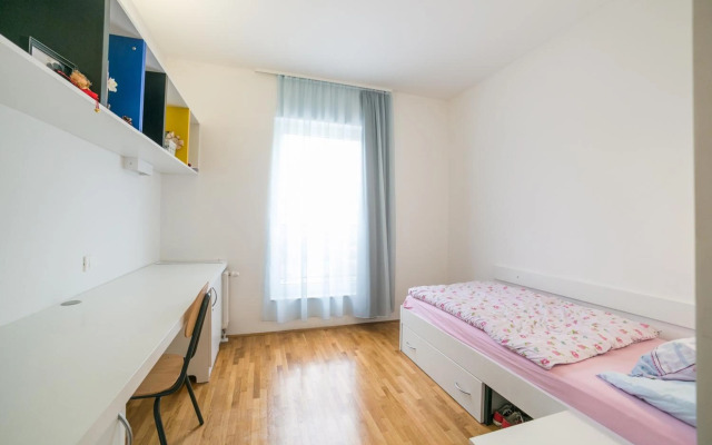 Rooms Dr. Franjo Tuđman - Hostel