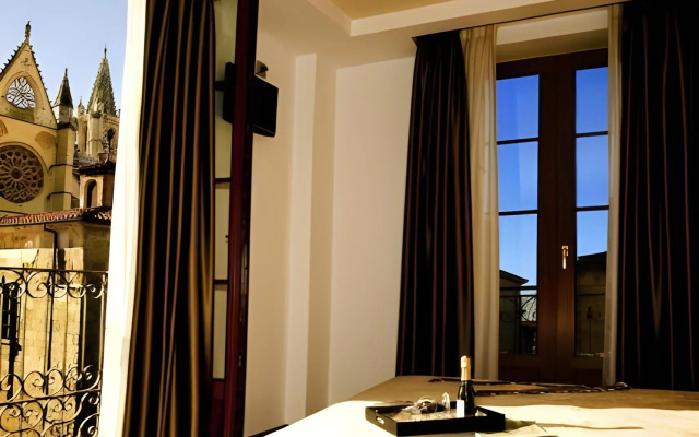 Hotel SPA QH Centro Leon
