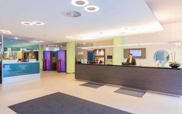 NOVINA HOTEL Wöhrdersee Nürnberg City