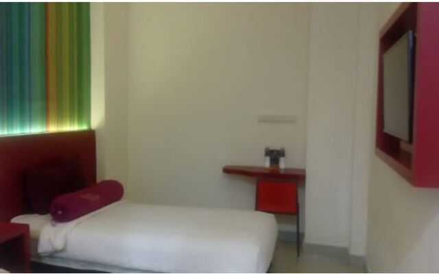 New Fariz Hotel