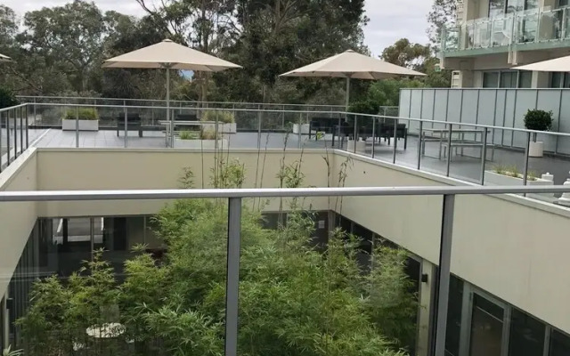 TherRich Walkerville apartment