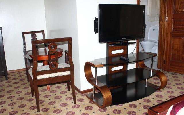 Hotel Karisimbi