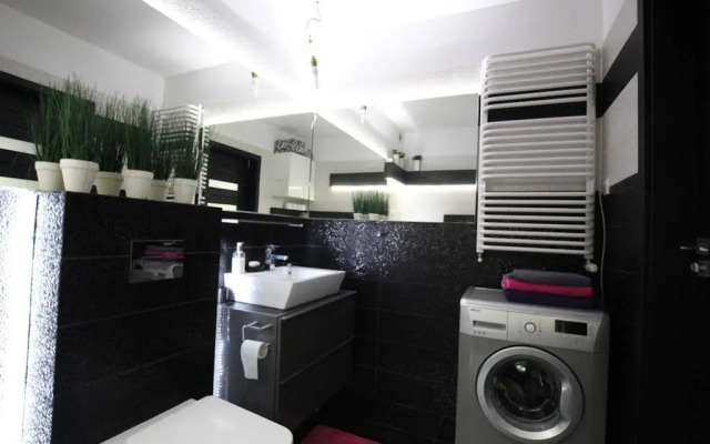 Rainbow Apartments 2