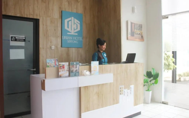 Urban Express HomTel Serpong