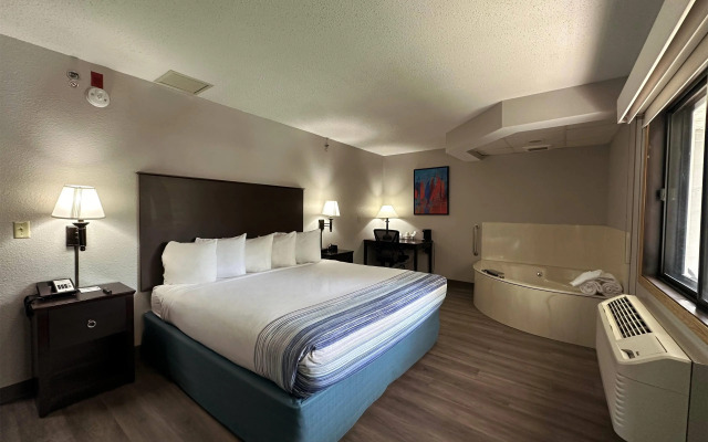 AmericInn by Wyndham Menominee