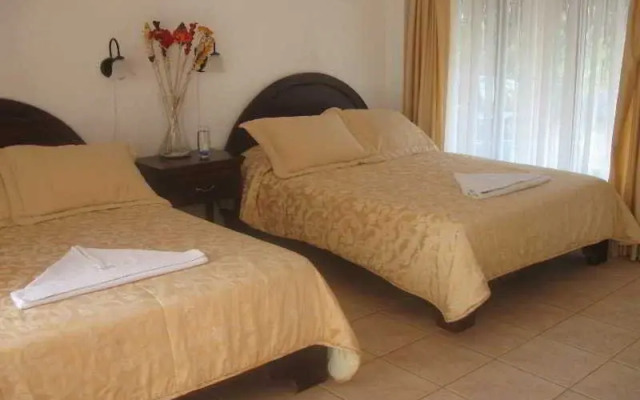 Hotel Pacifico Lunada