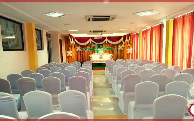 Hotel Raks Thanjavur