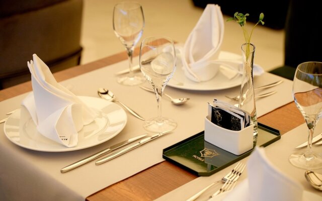 Ad Hotel Pont D'Hydra