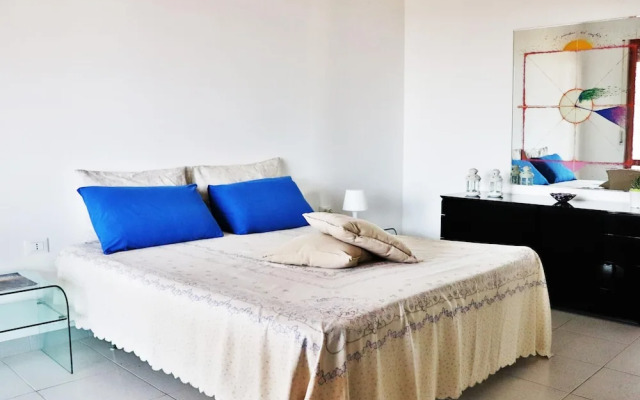 La Finestra Sugli Ulivi