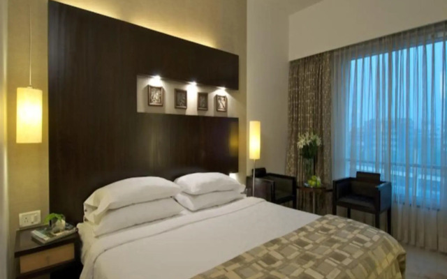 The Regenza by Tunga