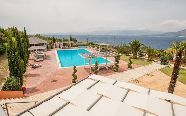 Thalassa Hotel
