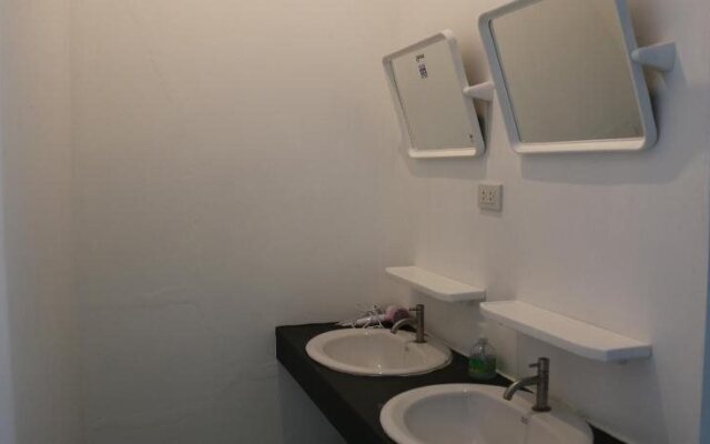 Family Home 2 Chiangmai - Adults Only