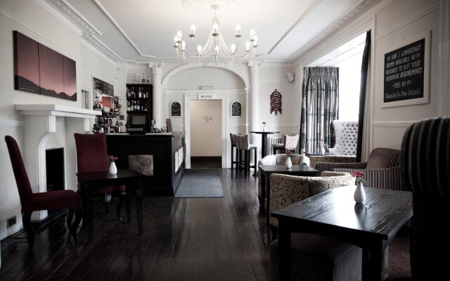 Plas Hyfryd Hotel