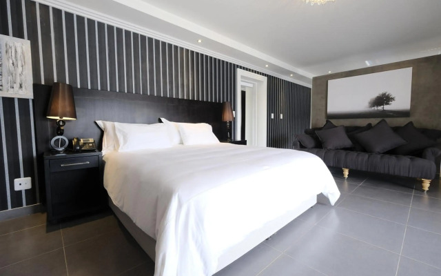Villa Moyal