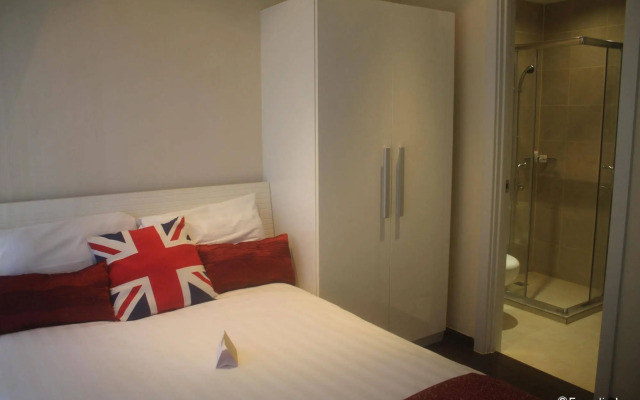 SIGLO SUITES @ The Knightsbridge Residences