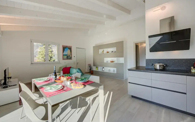 Mirabelle in Dro With 3 Bedrooms and 2 Bathrooms