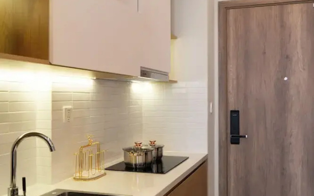 Armin Homes 2 BR with bathtub Ecopark