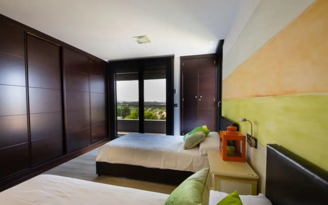 Sanxenxo 101120 5 Bedroom Villa By Mo Rentals