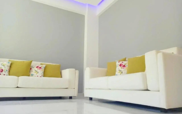 Luxury Apartment next to the sea beach