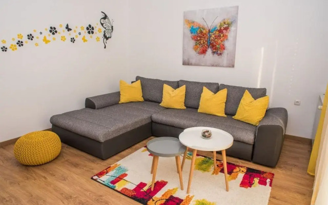 Chic Apartment Tribalj With Private Balcony
