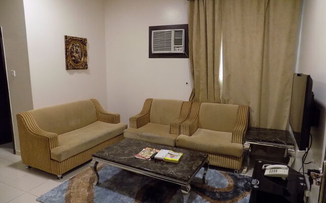 Al Yamama Palace - Ibn Sayfi 7