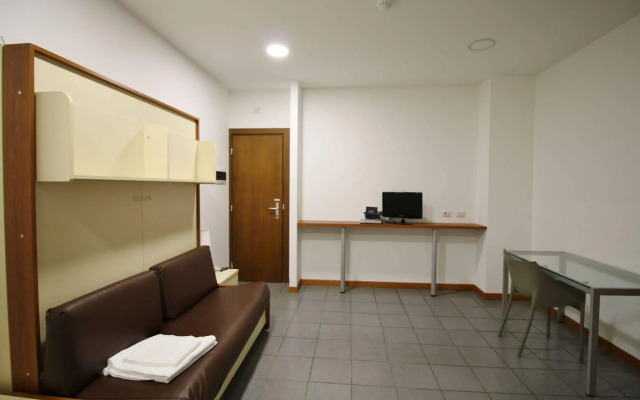 Aparthotel Colombo Roma