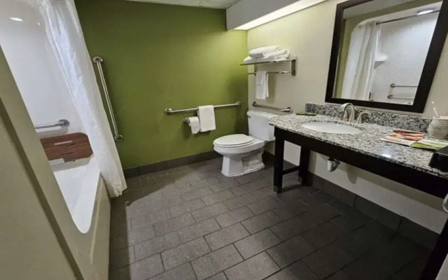 SureStay by Best Western Summerville Flowertown