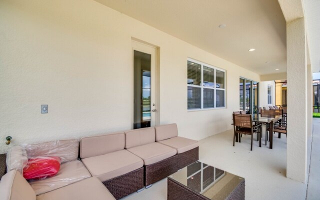 Solterra - 6140 Broad Oak Drive