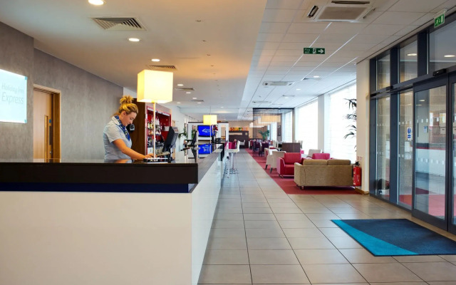 Holiday Inn Express Rotherham North by IHG
