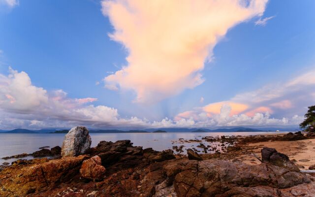 Phayamas Private Beach Resort and Island Brew - Adults Only