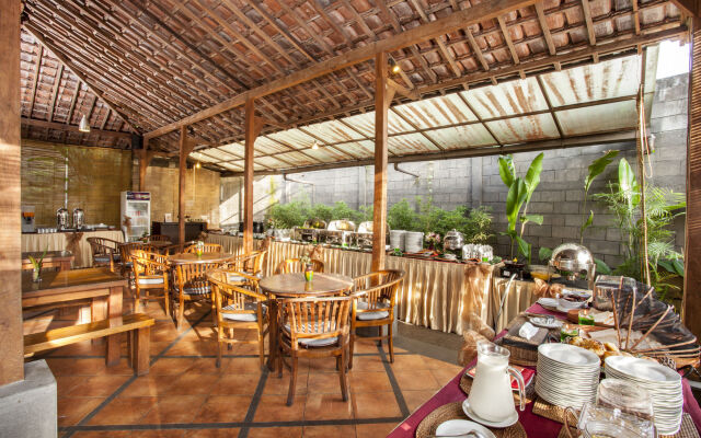 Summer Hills Hotel