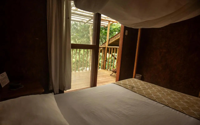 Chirapa Manta Amazon Lodge