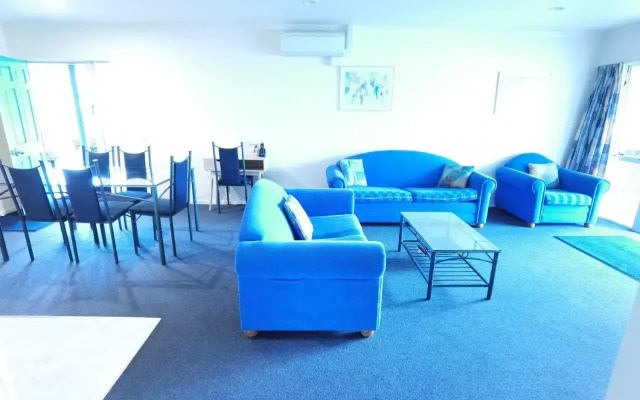 Harringtons Motor Lodge