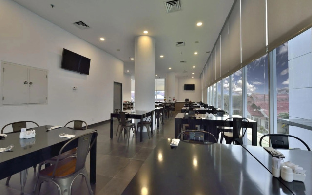 Whiz Hotel Sudirman Pekanbaru