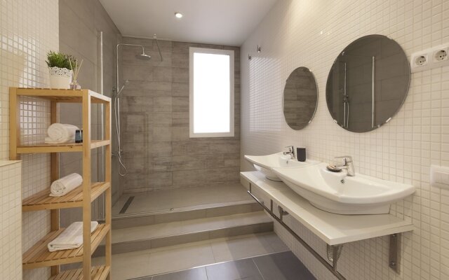 St Anthony Market NextDoor