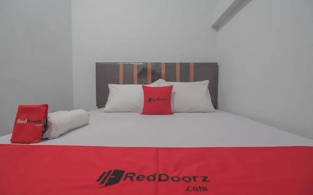 RedDoorz near RS Harapan Bersama