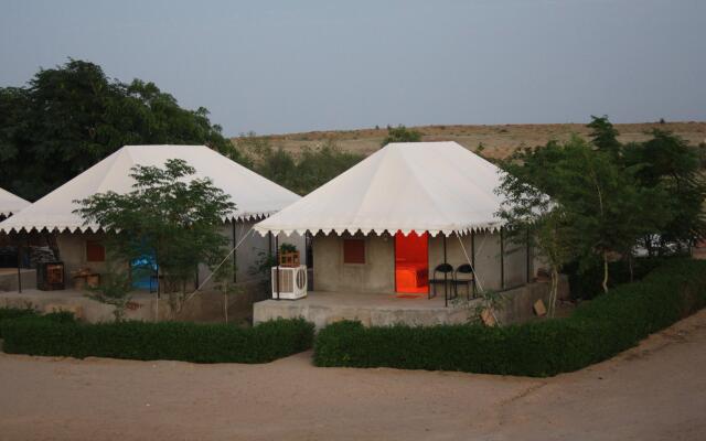 Madhav Desert Camp