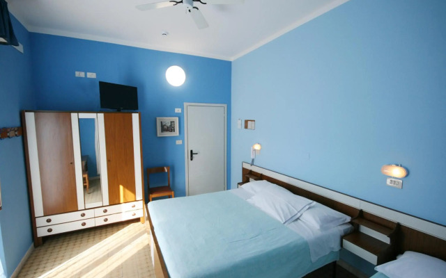 Hotel Cheri