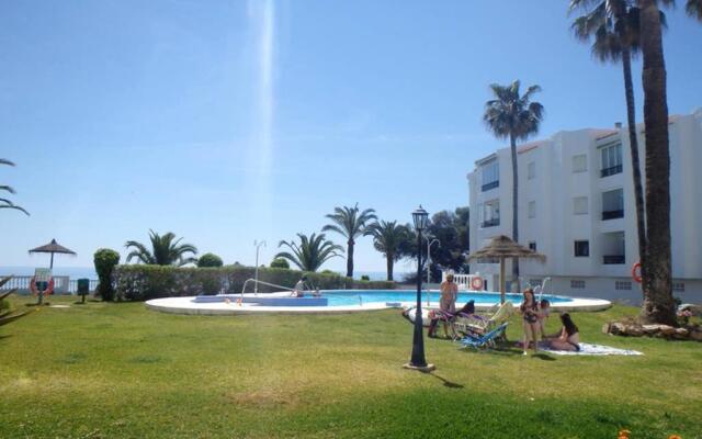 APARTAMENTO PALMERAS nsf25 studio, TORRECILLA, NERJA