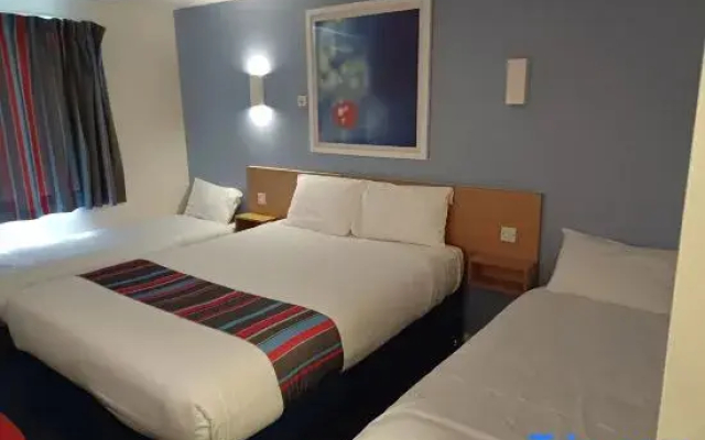 Travelodge Carlisle M6